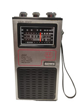 Radio d'epoca a stato solido