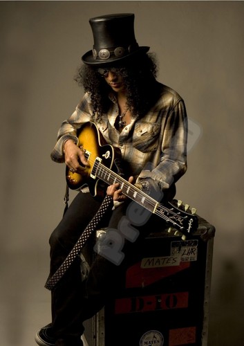 Slash guns roses musician - guns,