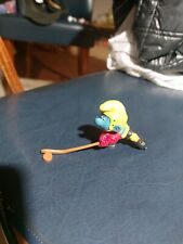 PUFFO HOCKEY SU GHIACCIO CON BASTONE PATTINI  E DISCO