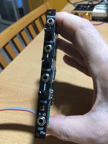Modulo eurorack 2hp vowel - modulo,
