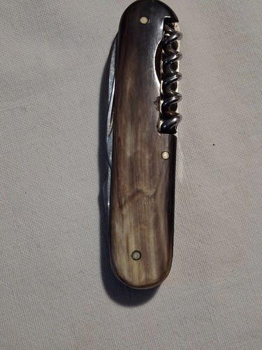 Coltellino multiuso