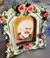 Souvenir Porta Foto Piccolo In Plastica  Decorato Padre Pio Vintage