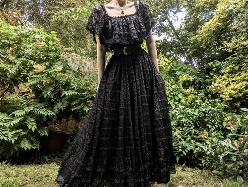 Maxi abito gotico pizzo - maxi,