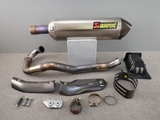 Silenziatore slip-on AKRAPOVIC