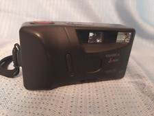 Fotocamera YASHICA J-MINI 32 mm Camera Macchina FOTOGRAFICA Vintage NON TESTATA