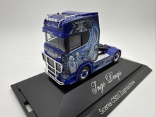 Raro trattore 1:87 Herpa