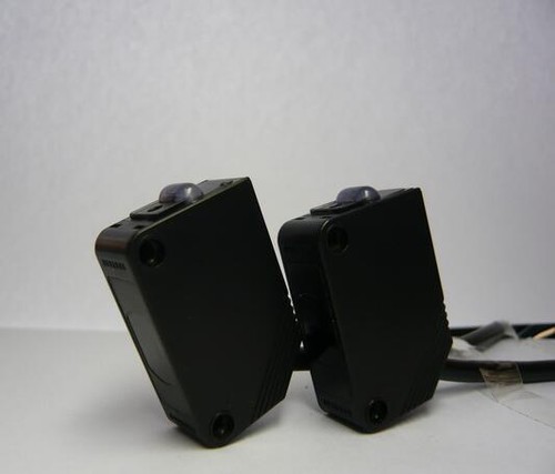 Sensore fotoelettrico - , a
