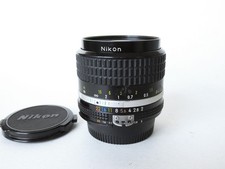 Nikon Nikkor AIS 35mm f 2