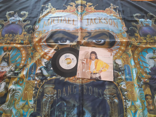 Michael jackson autograph - jackson,