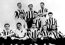 Foto bianco nero juventus - e,