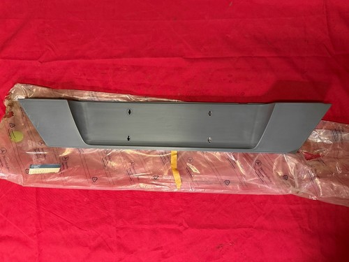 Nuovo nos w124 heckblende - nuovo,