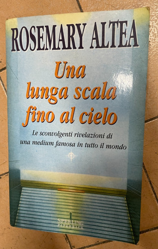 Una lunga scala - una,