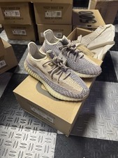 Taglia 9 - Adidas Yeezy Boost