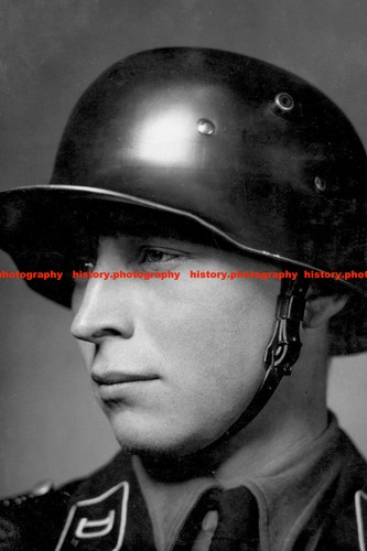 F017060 soldier the - the, waffen