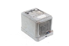 Vecchio Caricatore Di Batteria