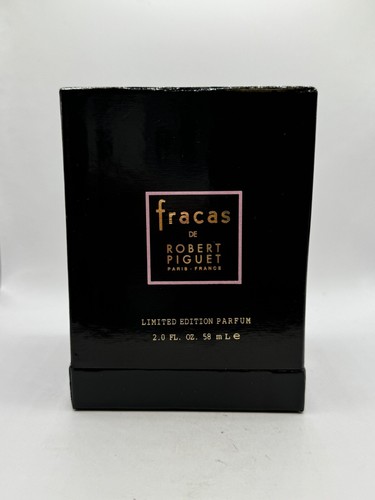 Fracas robert piguet - by,
