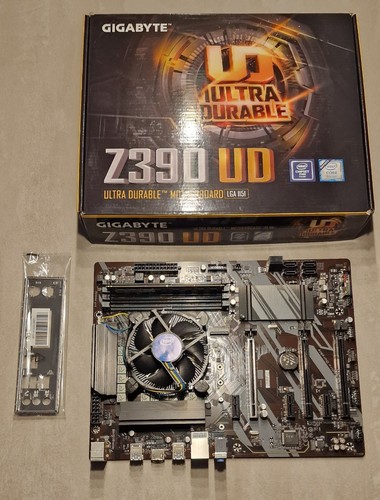 Scheda madre gigabyte z390 - scheda, ud