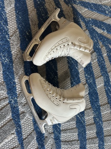 Edea ice fly figure skates - fly,