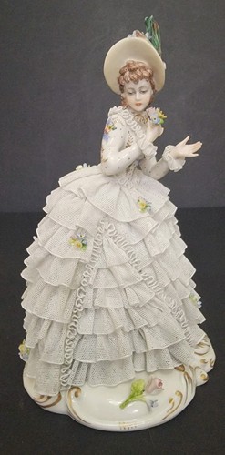 Capodimonte elegante donna - n,