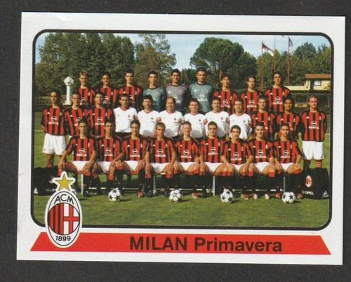 Figurina mai attaccata - ,