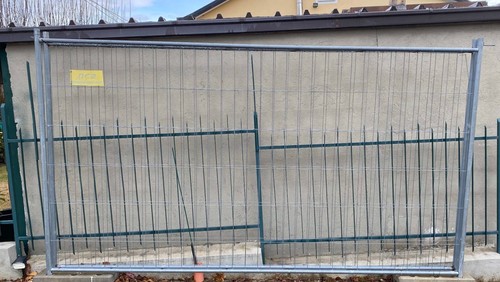 Pannelli per recinzioni mobili