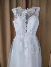 Abito da sposa romantico in pizzo e tulle