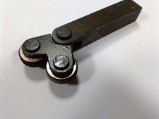 UTENSILE GODRONE GODRONATORE PER TORNIO CON UNA COPPIA DI GODRONI