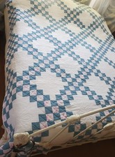 Trapunta vintage trapuntata a mano tripla catena irlandese firmata dalla nonna 1995 - 99 x 81