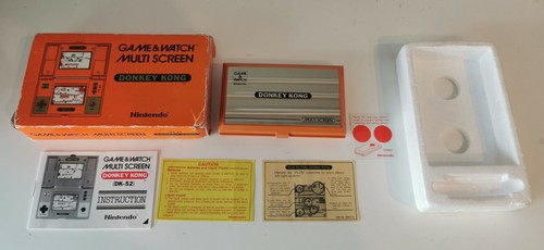 Nintendo game watch - game,