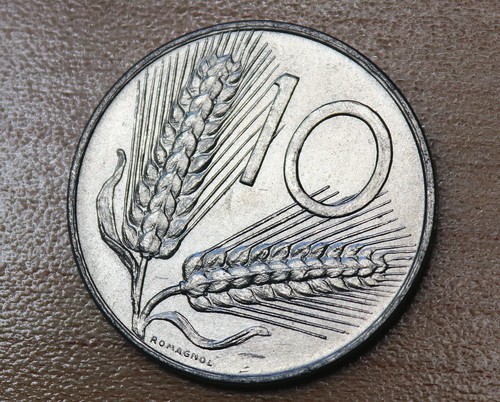 1977 italy lire - lire,