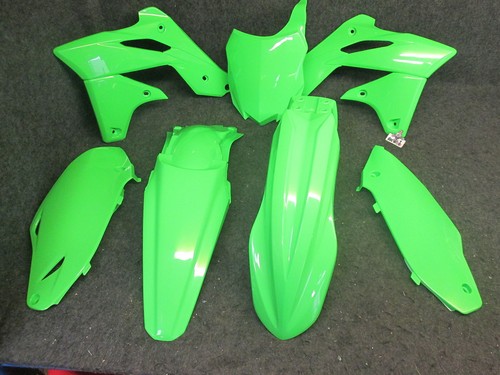 Kit completo plastica - , verde