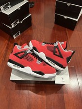 Jordan 4 Toro Bravo taglie