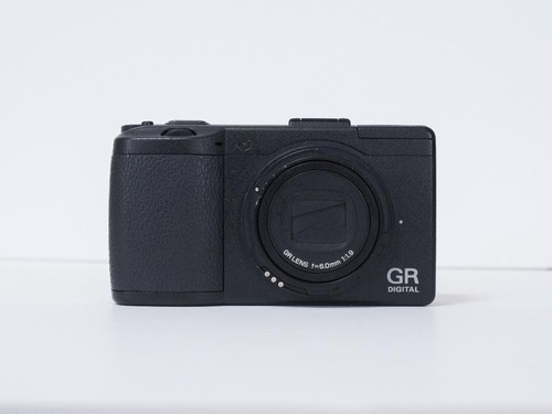 Fotocamera digitale compatta