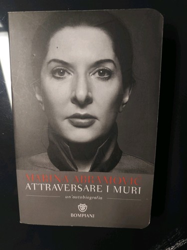 Attraversare muri - i,