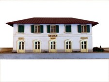 RIVAROSSI H0 - STAZIONE  DI