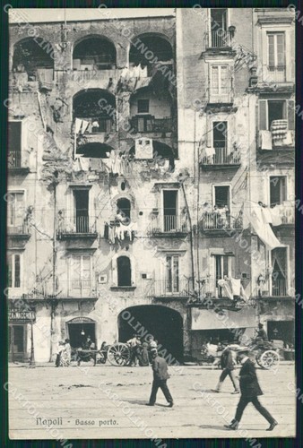 Napoli città basso porto - napoli,