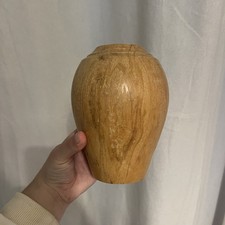 Vaso in legno tornito a mano