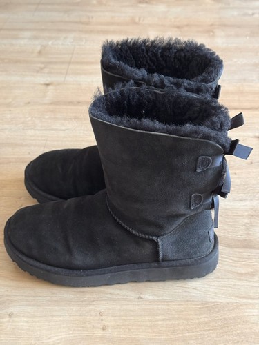 Stivali ugg corti - bailey, bow