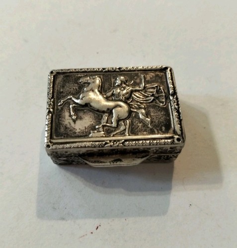Bellissima scatolina - , in