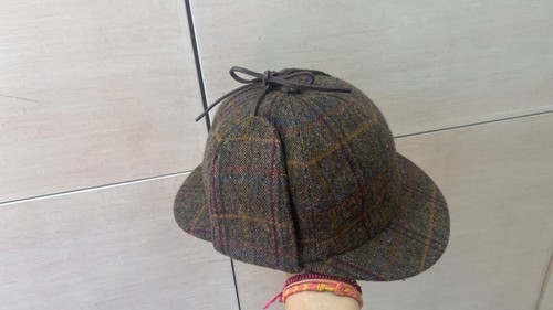 Cappellino stile sherlock
