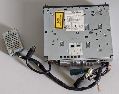 Alpine cda 9887r - aux-in, cd