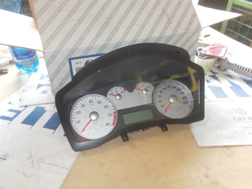 Quadro strumenti fiat stilo - quadro,