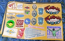 Lotto 33 adesivi sticker