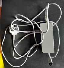 ALIMENTATORE Nintendo Wii ORIGINALE caricatore presa UK