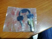 SERRATURA BLOCCASTERZO LUNGO CON GUIDA 6 MM PIAGGIO VESPA PX PE 50 R S 125 ET3