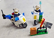 Lego City Police con ladro che scappa 60041 e 7235 non completo (VF01)