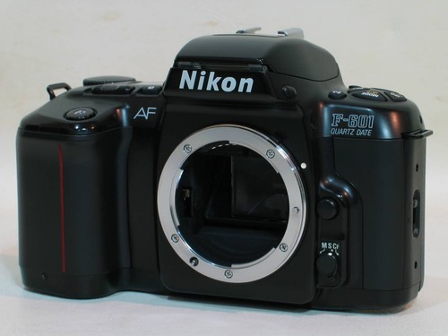 Nikon 601 quartz date - nikon,