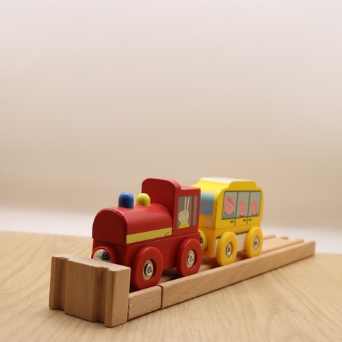 Pista treno legno peppa pig - peppa,