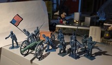 SOLDATINI 1 32 13 FIGURE NORDISTI SUDISTI CANNONE BANDIERA CARRO MUNIZIONI CHINA