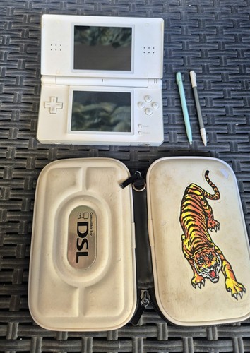 Nintendo lite non - nintendo, ds